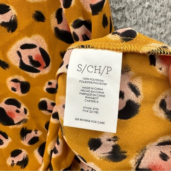 CAbi Prowl Leopard Cheetah Animal Print Sleeveless V Neck Blouse Women's Small - Picture 5 of 8